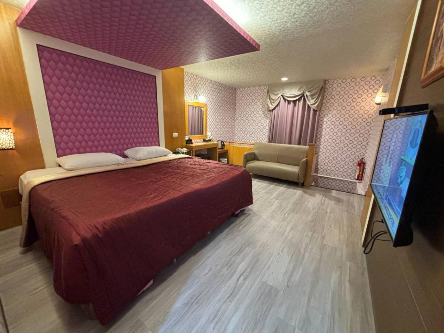 Hua Xiang Motel - Da Chang Kaohsziung Kültér fotó
